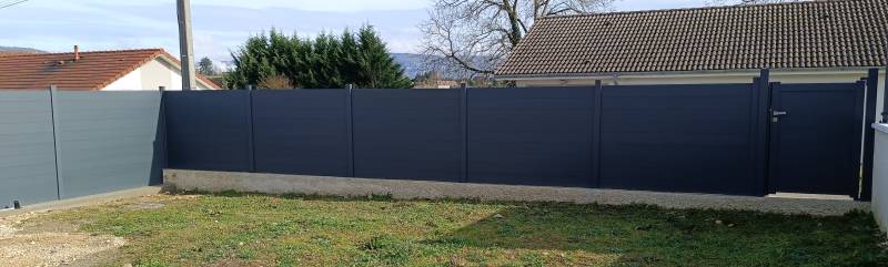 Clôture et Portillon intégré Modèle POUILLY Aluconcept 